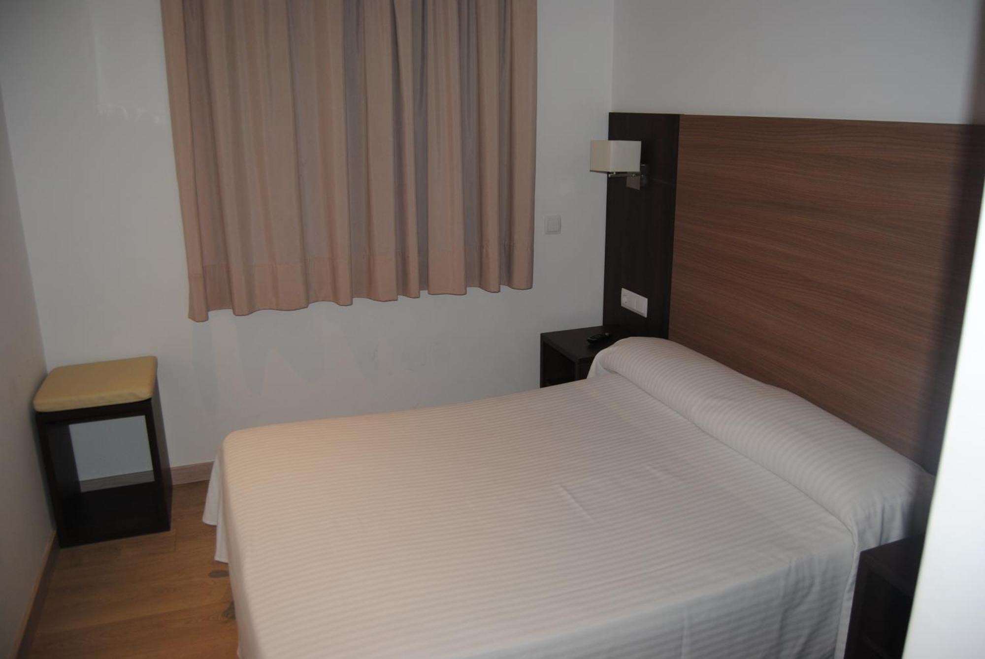 Hotel Victoria Tossa de Mar Room photo